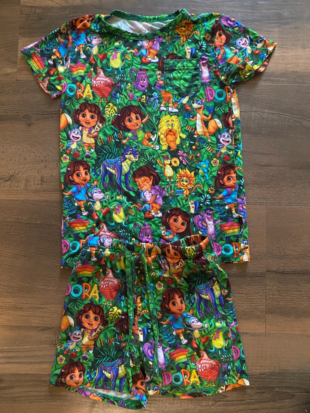 Sugar Swan 5/6 Dora the explorer bamboo daywear short set EUC